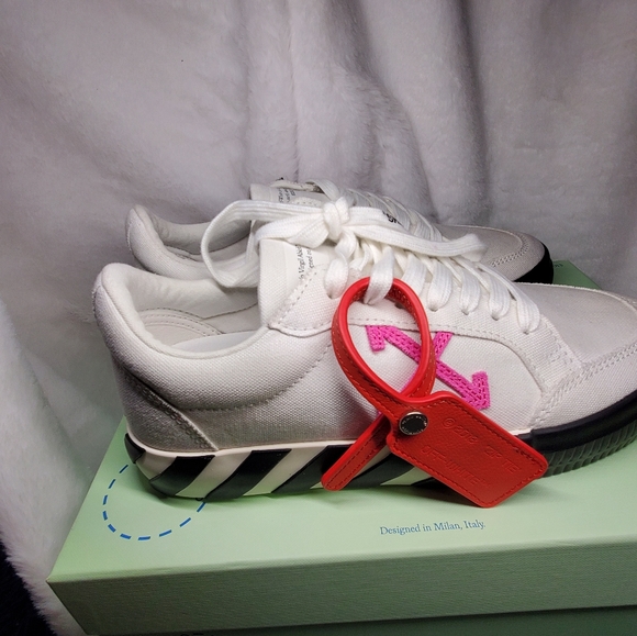 Off-White Womens Vulcanized Sneaker 'White Black Fuchsia - Picture 7 of 11